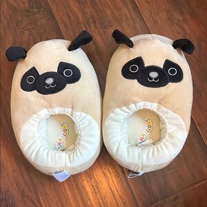 Squishmallows Cream Plush Slippers Size 4/5 *New w/o Tag*